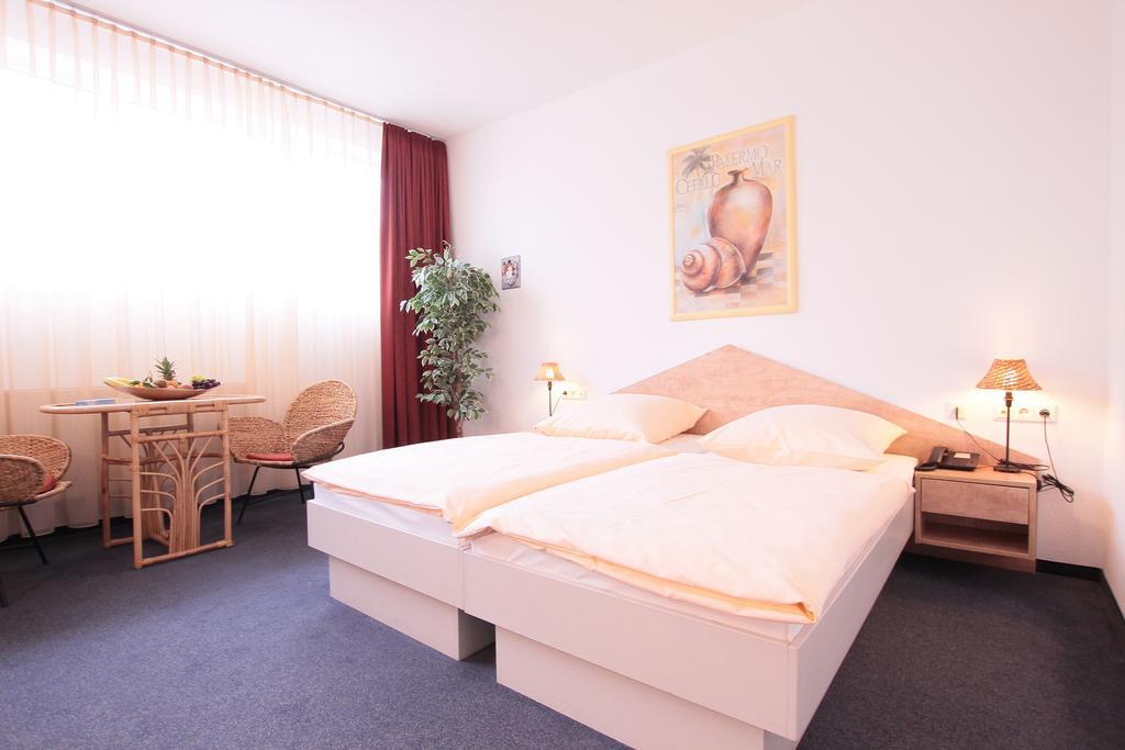 Ib Hotel Am Wallgraben Stuttgart Room photo